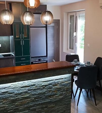 Tajna037 Apartment Krusevac Ngoại thất bức ảnh